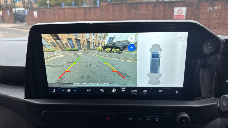 Ford Transit Custom E-320 L1 Rwd 100kW 65kWh H1 Van Limited Auto